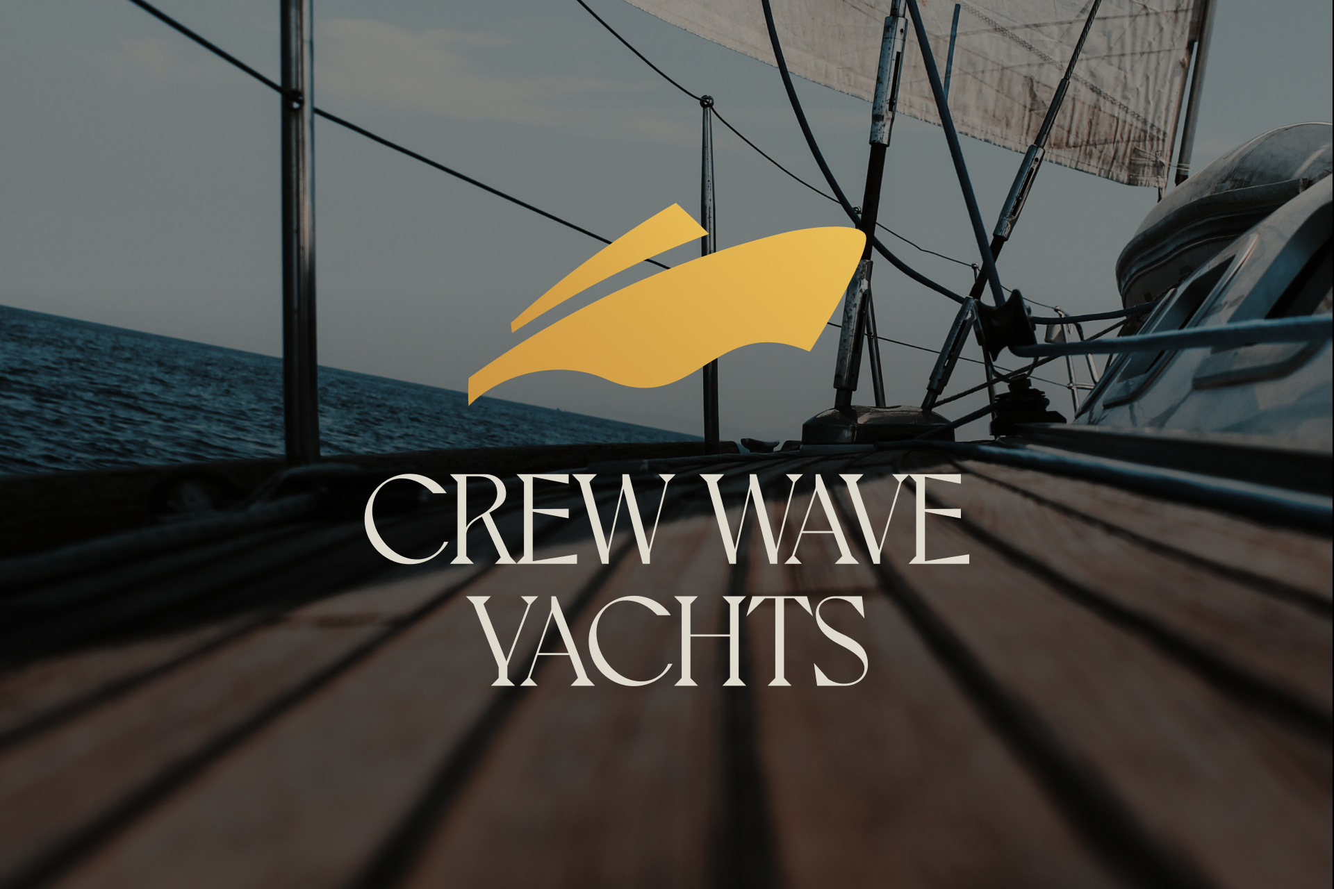 Логотип компанії з працевлаштування моряків «Crew Wave Yachts»